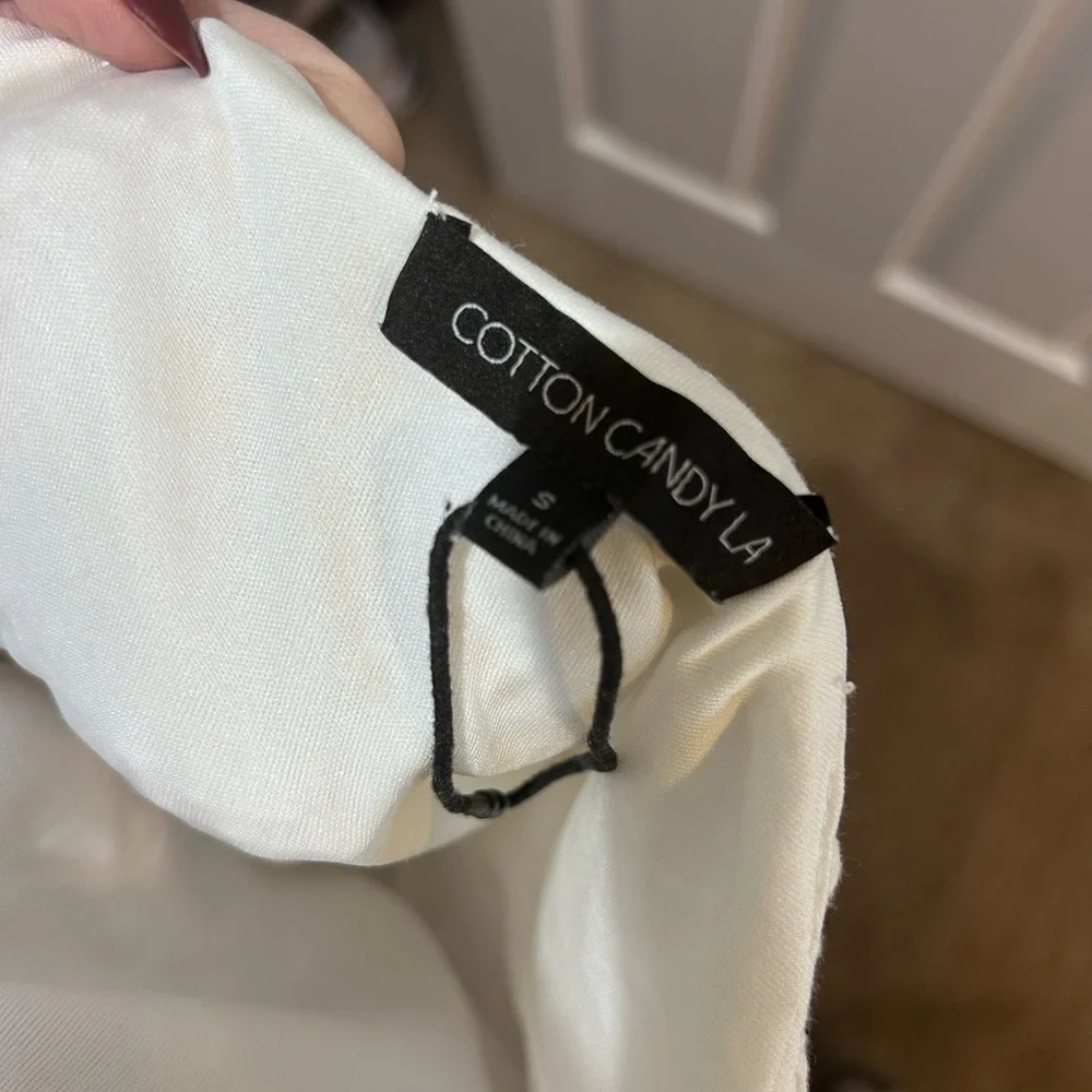 Cotton Candy Strapless White Dress - Picture 4 of 4